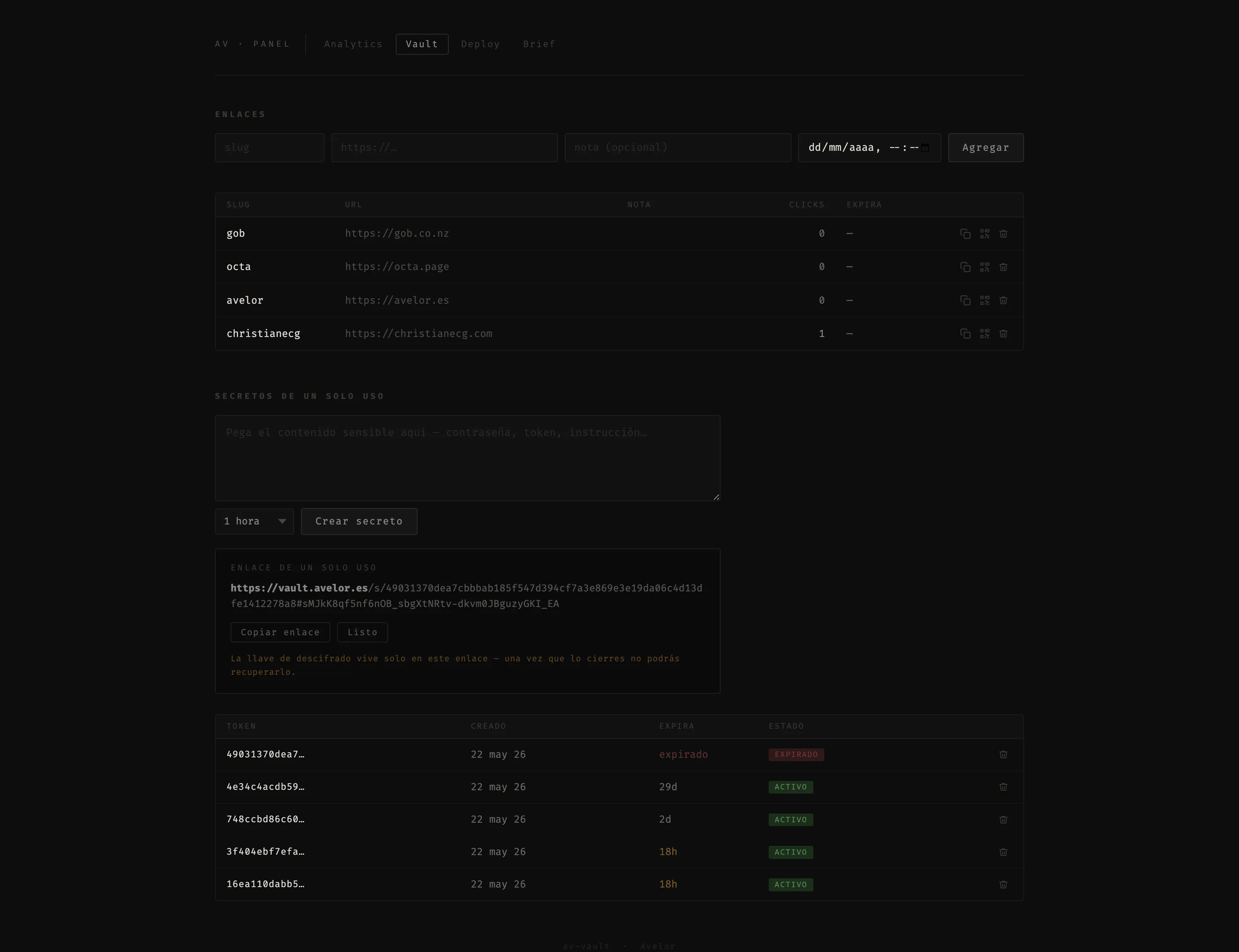 Vault mostrando tabla de URLs acortadas y formulario de creación de secretos de un solo uso
